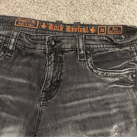 Rock Revival Distressed Black Jeans Shorts Size 38 - Picture 3 of 9